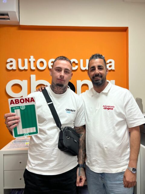 Muchísimas felicidades a nuestros nuevos conductores 👏👏 
Ha sido un placer recorrer este camino juntos.
Nos vemos en la carretera 🚦 🚗 🚗